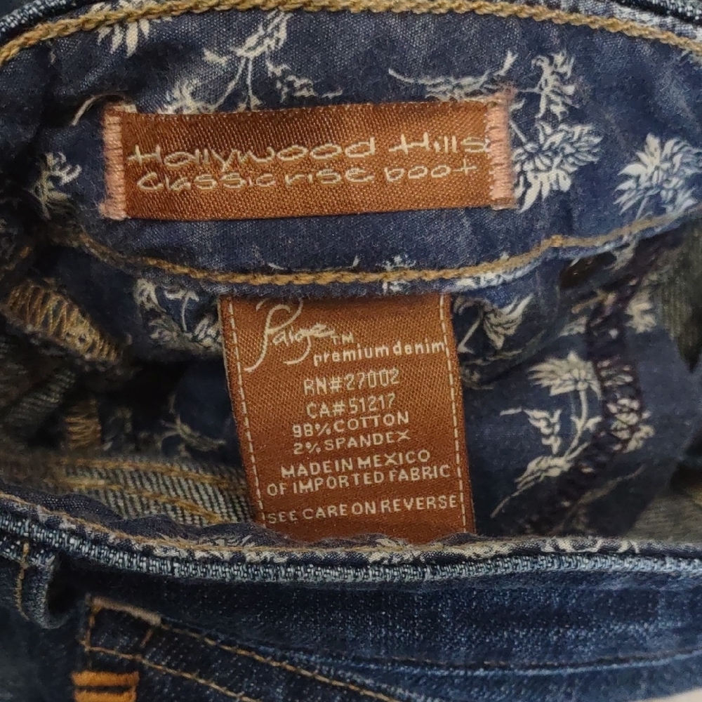 PAIGE Classic Blue Women's Jeans - Picture 9 of 17
